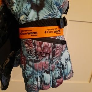 Burton Gore-Tex gloves w/ Screen-Grab gloveliners